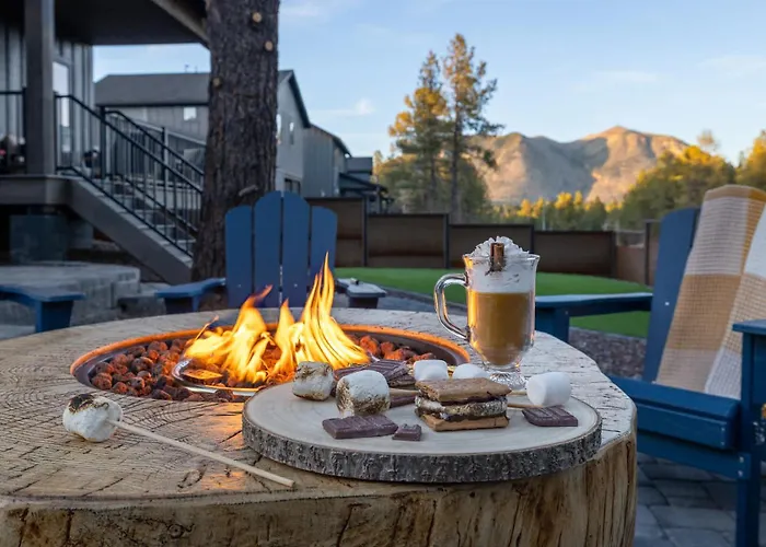 Luxe Mountain Escape Hot Tub & Pool Table