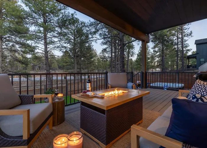 Luxe Mountain Escape Hot Tub & Pool Table